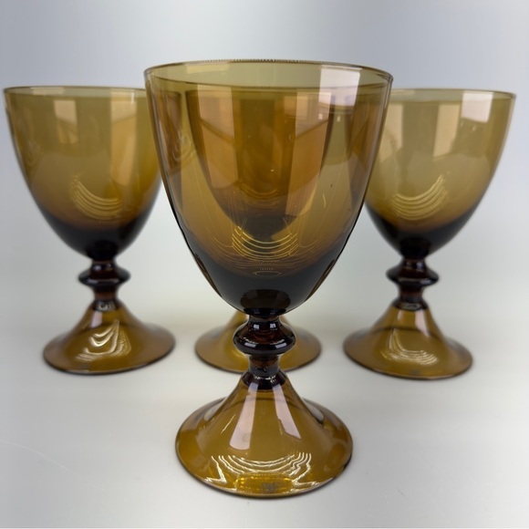 Set of 4 Diane Von Furstenberg 
Handblown Amber Wine Glasses - Picture 7 of 10